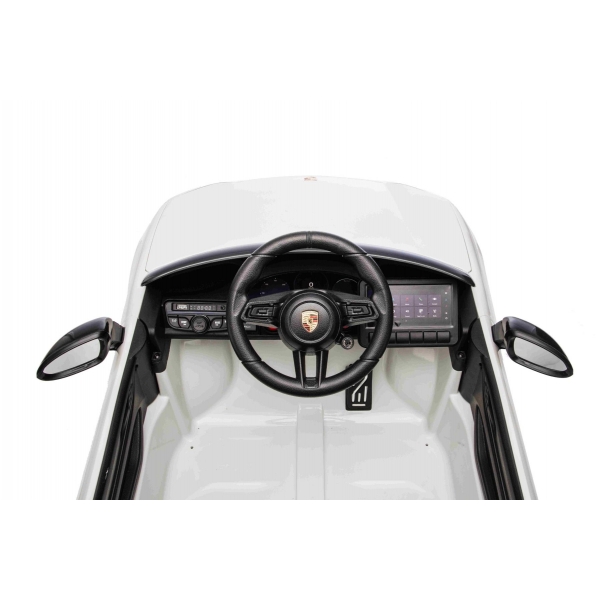 PORSCHE_MACAN_WHITE_Li 7.jpg