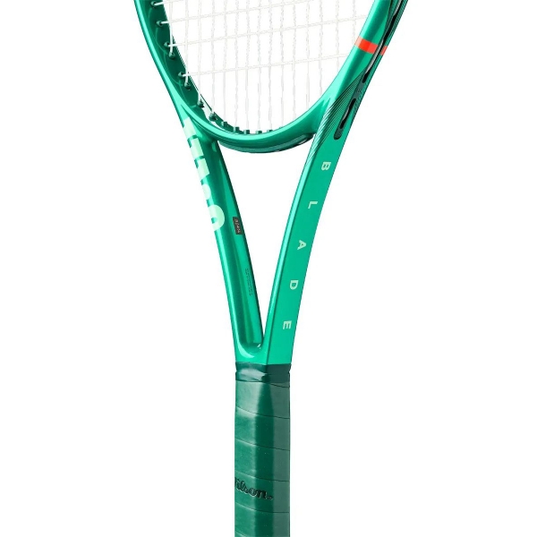 Wilson Blade 100UL V10.jpg