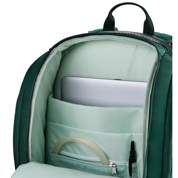 Wilson Blade V10 Backpack.jpg