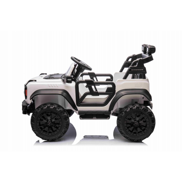 FORD_BRONCO_BIG_WHITE_LI 2.jpg