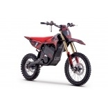 CROSS_VENOM_17:14_RED 4.jpg