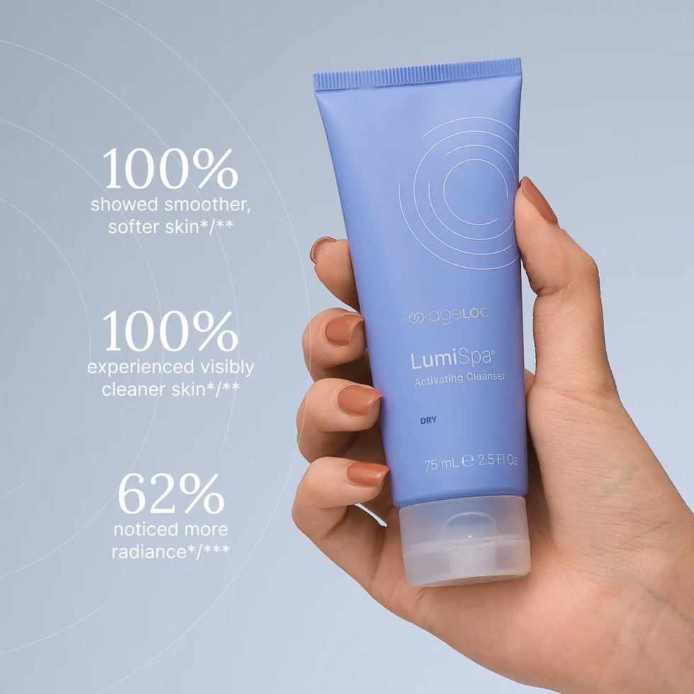 lumispa-activating-cleanser-dry.jpeg