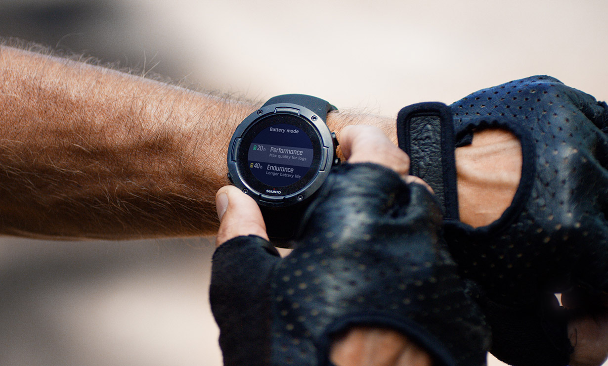 suunto-wrist-image-with-bike.jpg